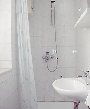 招待所 伊莲娜之家